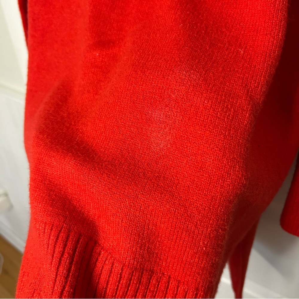 Moth Saskia Oversized Sweater - Picture 11 of 16